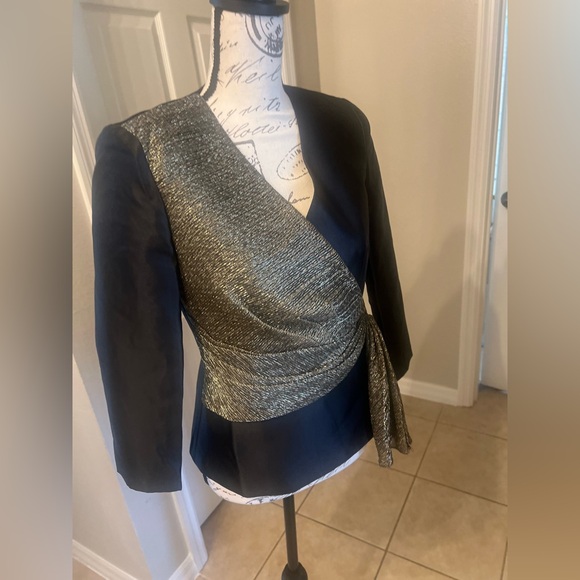 Tahari Arthur S. Levine Petite Blazer. Black & Gold Wrap Style - Size 2P - BNWT - Picture 5 of 12